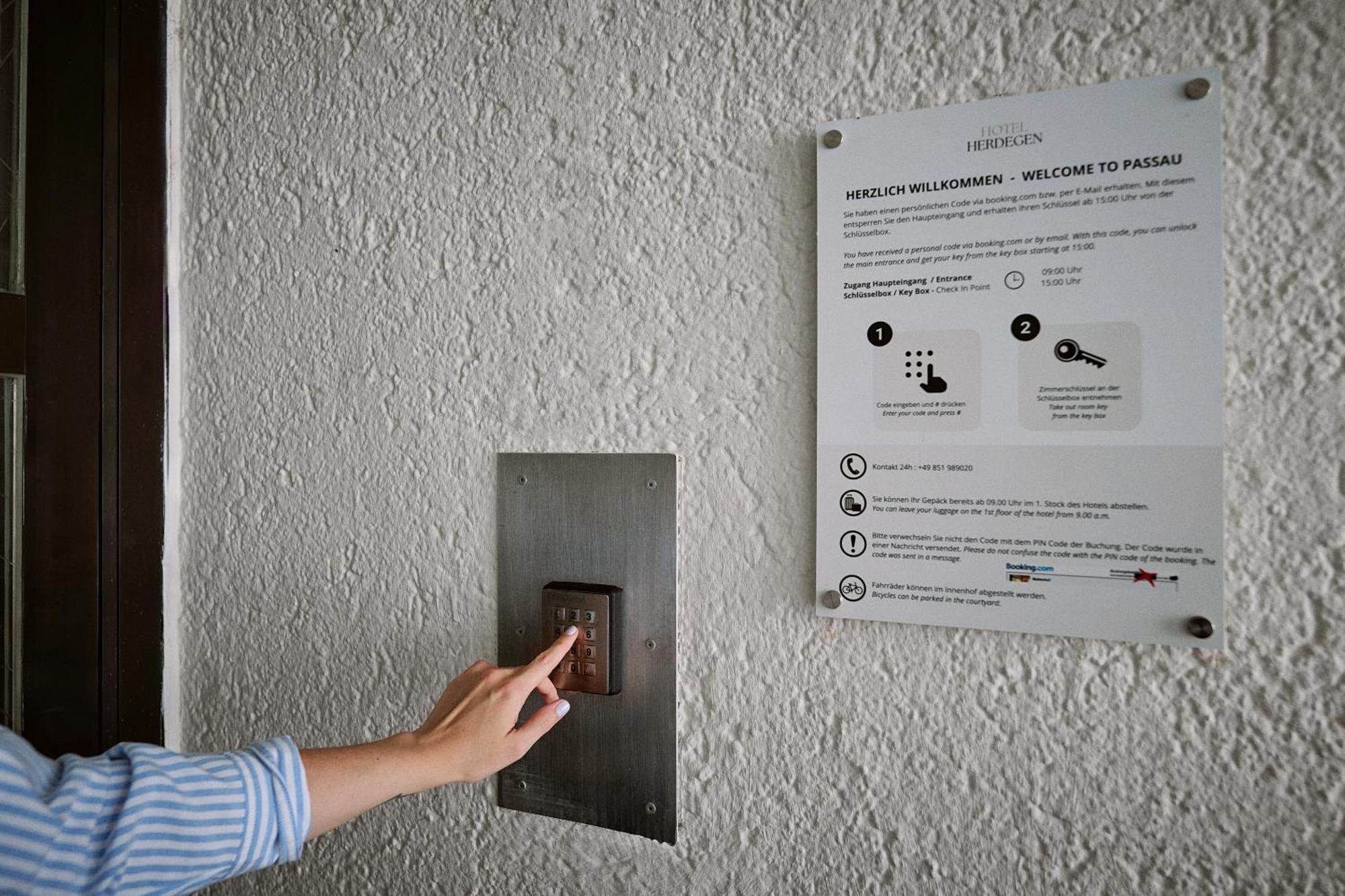 Herdegen Rooms - Self Check-In Passau Dış mekan fotoğraf